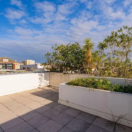 Le Rooftop Saint Charles Parking Prive Marseille Exterior photo
